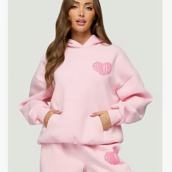 Edikted Tops - Demoted Major Love Hoodie XL